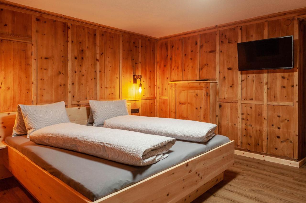 Schneggnheisl Panoramaappartements Sautens Bagian luar foto